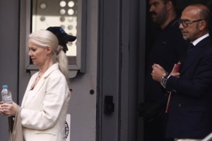 Θάνατος Μαζωνάκη: "Δεν είχε σφυγμό, παρουσίαζε μυδρίαση" - Τι αντίκρισε η διασώστρια όταν έφτασε στο ιατρείο