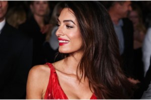 "Είσαι ηλίθιος": Η αντίδραση του Τζορτζ Κλούνεϊ όταν έμαθε ότι η Αμάλ πήγαινε στη λίμνη Κόμο για να τον γνωρίσει - εικόνα 6