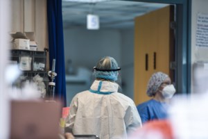 Αγρίνιο: Παραιτήθηκε ο διοικητής του νοσοκομείου για την υπόθεση με τους 40 θανάτους στην ΜΕΘ - Τι αναφέρει στην επιστολή του