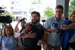 Θεσσαλονίκη: Θύμα των εξορκιστών αποκαλύπτει - "Έχω "χάσει" τα παιδιά μου, δεν θέλουν να έχουν σχέση μαζί μου" - εικόνα 2