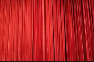 Σπύρος Χατζηαγγελάκης: Αυτός έκανε τη φάρσα στο θέατρο - "Συγγνώμη, ήταν μια εφηβική πλάκα"