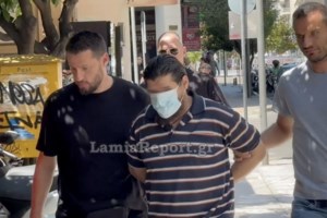 Λαμία: Προφυλακιστέος ο 42χρονος δολοφόνος του επιχειρηματία - "Συγγνώμη για όλα, το μετανιώνω…" ψέλλισε [βίντεο]