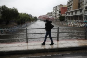 ΣΥΡΙΖΑ για κακοκαιρία "Μπάλλο": Επιτελικό μπάχαλο με μόνη απάντηση το lockdown και ειρωνείες στους πολίτες - εικόνα 2
