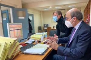 Εκρεμμείς συντάξεις: "Γκάζια" από τον ΕΦΚΑ για τις εκκαθαρίσεις των πιο προβληματικών ταμείων