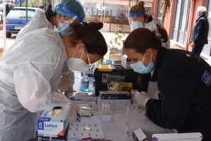 Γαλιατσάτος: "Ο κορονοϊός θα ζήσει μαζί μας" – Προσοχή και όχι φόβος για την ευλογιά των πιθήκων