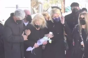 Τζώρτζης Μονογυιός: Σε λεπτές μικροεπεμβάσεις υποβάλλεται συνεχώς η σύζυγός του, Αθηνά Καραπάνου