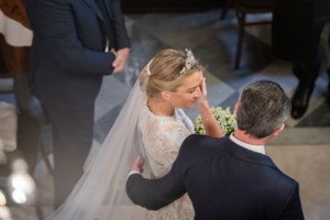 Νικόλαος Ντε Γκρες - Χρυσή Βαρδινογιάννη: H ιδιαίτερη αποθήκη με την πολυδιάστατη ιστορία που έγινε η γαμήλια δεξίωση