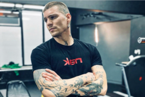 Στηβ Μιλάτος: "Ο άνθρωπος που σταυρώνεται είμαι εγώ - Δεν ξέρω τα κίνητρα της κοπέλας που με κατήγγειλε για βιασμό"