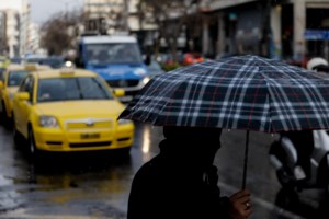 Καιρός: "Βροχές με ταχυδρομικό κώδικα" προβλέπει ο Σάκης Αρναούτογλου - Οι χάρτες του τετραημέρου από τον Κολυδά