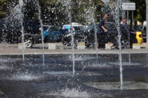 Καύσωνας: Έρχεται τροπική νύχτα σε Αθήνα και άλλες πόλεις - Ποιες περιοχές μπαίνουν "στον φούρνο" - εικόνα 2