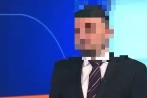 Σε safe house η 30χρονη που κατήγγειλε τον δημοσιογράφο της ΕΡΤ: "Με χαστούκισε, με έσπρωξε και με τράβηξε από τα μαλλιά"