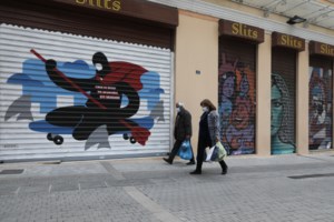 Σακελλαροπούλου στο εμβολιαστικό κέντρο Ελληνικού: "Ο εμβολιασμός είναι αυτή τη στιγμή η μόνη λύση που έχουμε" - εικόνα 4