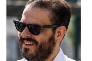 Πέθανε ο δημοσιογράφος Τάσος Μητρογώγος - Η εμβληματική φωνή της ΕΡΑ Βόλου