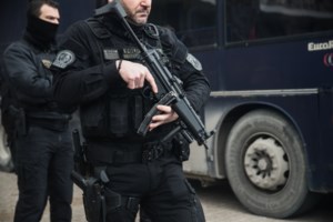 Αργολίδα: Καρεκλοπόλεμος και ξύλο μετά... μουσικής σε πανηγύρι – Στο νοσοκομείο οι τραυματίες [Βίντεο]