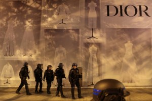 Γερμανία: Νέα εκλογική νίκη για την ακροδεξιά - Μετά τον περιφερειάρχη, το AfD εξέλεξε και τον πρώτο του δήμαρχο