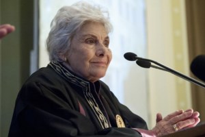 Πέθανε η σπουδαία ποιήτρια Κική Δημουλά