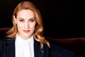 Ελεωνόρα Μελέτη: Πασπάλισε με σκόνη χαράς τους φίλους της - Το μοναδικό της ποστ