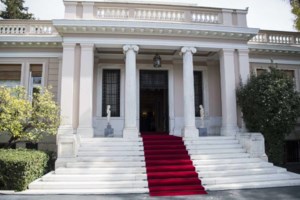 Στα χέρια του Χατζηδάκη το δύσκολο σταυρόλεξο των πληρωμών του ΟΠΕΚΕΠΕ στους αγρότες- Οι απειλές της Κομισιόν