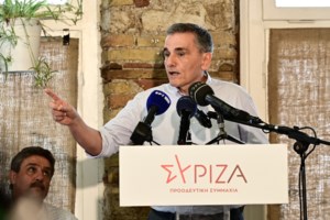 Στην κούρσα διαδοχής και ο Τσακαλώτος: Ποια στελέχη του ΣΥΡΙΖΑ έδωσαν το παρών στην εκδήλωσή του [εικόνες]