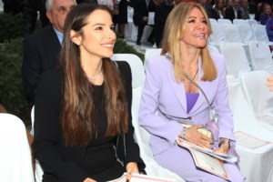 Η Μαρίνα Βερνίκου στο Παρίσι, το υπερπολυτελές ξενοδοχείο και τα αρνητικά σχόλια: "Καταραμένη φτώχεια" - εικόνα 9