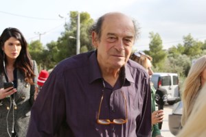 Θάνατος Μανούσου Μανουσάκη: Αυτή είναι η σύζυγός του Μαρία που στάθηκε στο πλευρό του μέχρι το τέλος - εικόνα 6