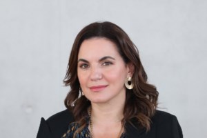 Διεθνής Ημέρα για την Εξάλειψη της Βίας κατά των Γυναικών: H Όλγα Κεφαλογιάννη για την ατιμωρησία των κακοποιητών