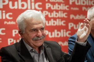 Τη Μαίρη Λίντα στο Γηροκομείο Αθηνών είδε ο Δημήτρης Κουτσούμπας - Του τραγούδησε "Θα σε πάρω να φύγουμε…" - εικόνα 2