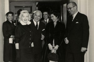 Μέριλιν Μονρόε: Τιμή ρεκόρ έπιασε το πορτρέτο της δια χειρός Γουόρχολ - εικόνα 2