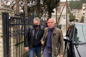 Αδιανόητη τραγωδία στην Κοζάνη: Είχε κλειστεί στο ασανσέρ για 18 ώρες και όταν απεγκλωβίστηκε, βρήκε τον άντρα της νεκρό