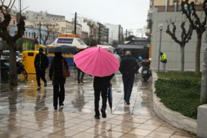 Η πιο κρύα μέρα του Δεκέμβρη η σημερινή: Στους -4.8 °C έπεσε η θερμοκρασία - Πού είναι απαραίτητες οι αντιολισθητικές αλυσίδες - εικόνα 3