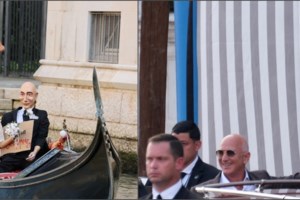 Με κλάματα στη σκηνή η Κέιτι Πέρι εν μέσω του χωρισμού της με τον Ορλάντο Μπλουμ - Viral το βίντεο