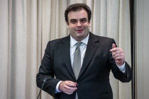 Πιερρακάκης: Να εφαρμοστεί παντού η αξιολόγηση στην εκπαίδευση - Να αξιολογηθεί ακόμη και η... αξιολόγηση