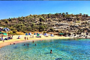 Το άγνωστο... Μαϊάμι της Ελλάδας που απέχει μόλις 2 ώρες από την Αθήνα - Εξωτικό μέρος [βίντεο] - εικόνα 2