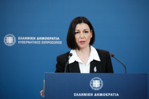 Τέλος το lockdown: Από το Σάββατο ελεύθερη η μετακίνηση μεταξύ δήμων, μετά ανοίγει το λιανεμπόριο και μετά τα Λύκεια - εικόνα 4