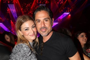 Ανδριάνα και Καλλινίκη Μάζη: Οι κόρες της Μπέττυ Μαγγίρα σε μία σπάνια εμφάνιση στο κέντρο της Αθήνας - εικόνα 6