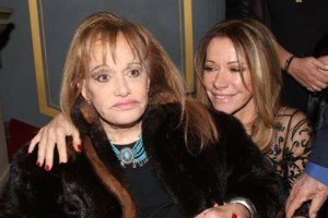 Μαίρη Χρονοπούλου: Αποκάλυψη Λαμπρόπουλου για έρευνες της ΕΛΑΣ στο σπίτι της - Αναζητούν τα αίτια του θανάτου της