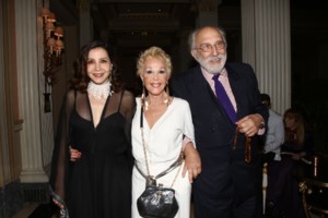 H Μαρία Ελένη Λυκουρέζου άλλαξε το όνομά της: "Αυτό με αντιπροσωπεύει πλέον" - εικόνα 2