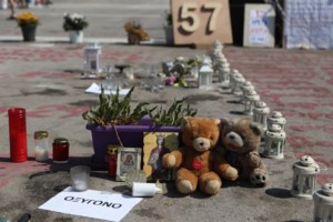 Τέμπη: Νέο αίτημα για αναβολή της δίκης με τα βίντεο, από τους κατηγορούμενους - "Ντροπή" φώναξαν συγγενείς των θυμάτων - εικόνα 3