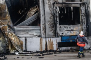 Σφοδρή πολιτική σύγκρουση για την τραγωδία στο εργοστάσιο Βιολάντα - Τι προβλεπόταν για τους ελέγχους πυρασφάλειας - εικόνα 2