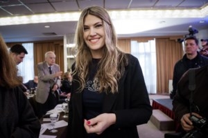 Αίσθηση από νέο δημοσίευμα για την Εύα Καϊλή: Η Libération εγκαλεί τη βελγική δικαιοσύνη για την προφυλάκισή της - εικόνα 2