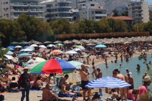 Έρχεται ο χειρότερος καύσωνας των τελευταίων ετών: Θα "ψηθεί" η χώρα για 5 μέρες - Έως και 45 βαθμούς το θερμόμετρο - εικόνα 2