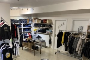 Στα χέρια της ΕΛΑΣ κύκλωμα με εικονικές κλοπές πολυτελών αυτοκινήτων – Το κόλπο για να "ξαφρίζουν" τις ασφαλιστικές - εικόνα 4