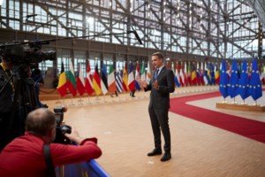 Εξελίξεις στη Σύνοδο Κορυφής: Οι "27" θα κλείσουν τον εναέριο χώρο της Ευρώπης για τη Λευκορωσία, μεταδίδει το Reuters