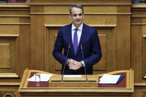 Μηνιαίο "χαράτσι" 0,50 ευρώ σχεδιάζουν οι τράπεζες - Ποιοι λογαριασμοί εξαιρούνται [βίντεο]