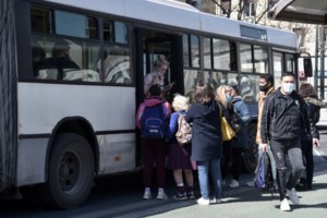 Κορονοϊός: Νέες προσλήψεις υγειονομικών στη θέση των ανεμβολίαστων που είναι σε αναστολή