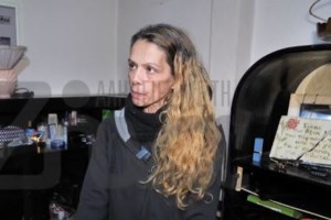 Λάρισα: 19χρονος επιτέθηκε σε γιαγιά και μητέρα με αφορμή μια ξυλόσομπα