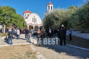 Αλιμος: Τι βλέπει η ΕΛ.ΑΣ. πίσω από τους πυροβολισμούς σε πολυκατοικία - Σενάριο να προήλθαν από όχημα - εικόνα 2