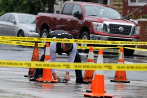 Υπόθεση "Καραϊβάζ" στην Ολλανδία: Ποιος είναι ο διάσημος δημοσιογράφος που τον πυροβόλησαν για να του κλείσουν το στόμα - εικόνα 4