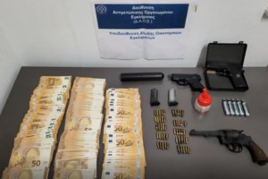 ΕΟΠΥΥ - Κύκλωμα παράνομων συνταγογραφήσεων: Στη φυλακή ένας γιατρός και ένας φαρμακοποιός - Ελεύθεροι οι άλλοι πέντε