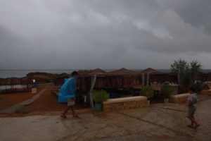 Μετά τις πυρκαγιές... μπουρίνια: Ξαφνική κακοκαιρία έπληξε Καλαμάτα, Τρίκαλα και Σέρρες [εικόνες, βίντεο] - εικόνα 6